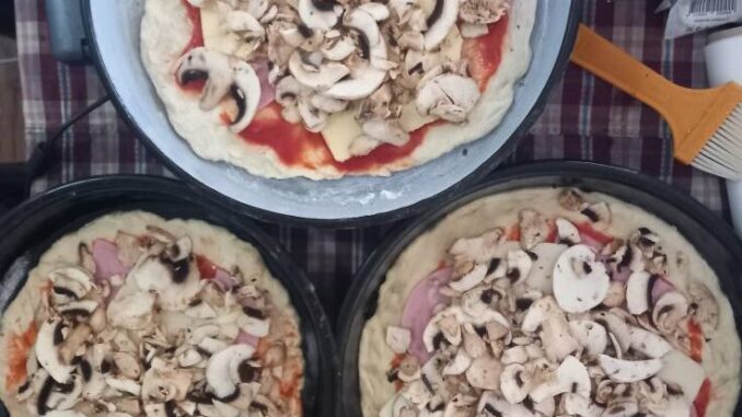 544807069_10214263704704244_699529796833387655_n-736x445